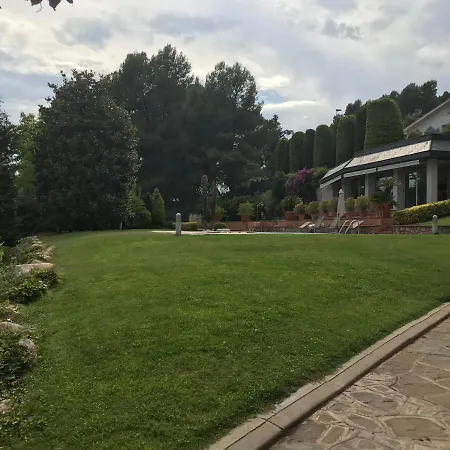 Suite Matadepera Tatil Evi